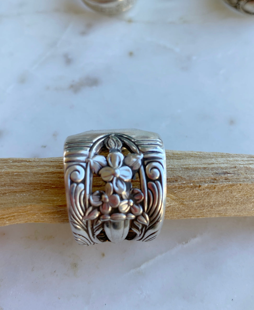Floral Cut Out Spoon Ring - Size 7